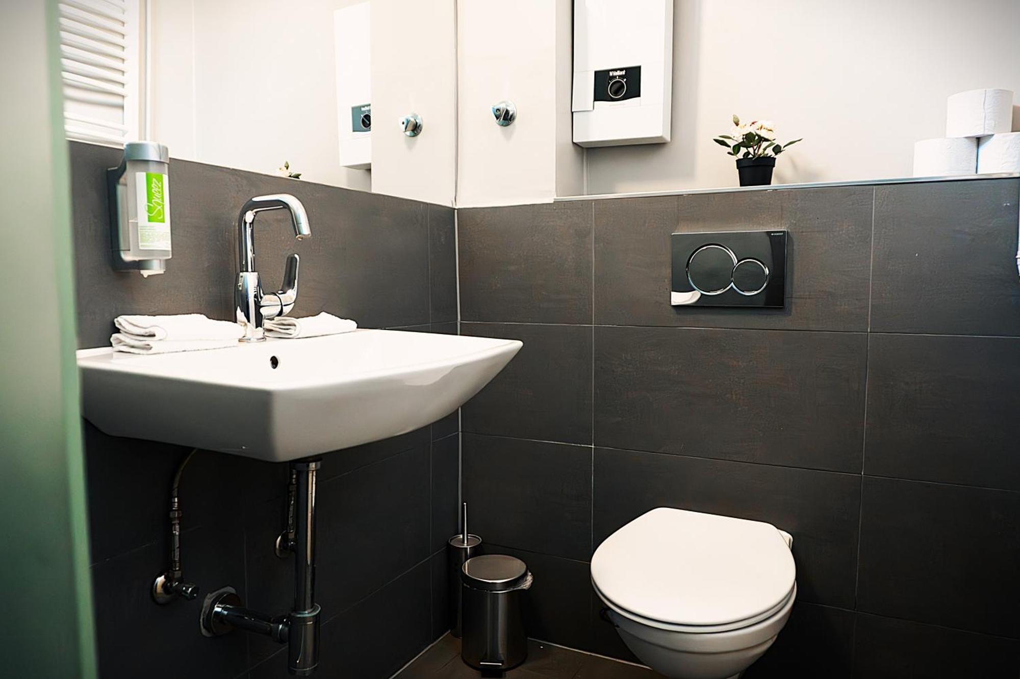 Liro Apartments Jaegerstrasse クレーフェルト エクステリア 写真